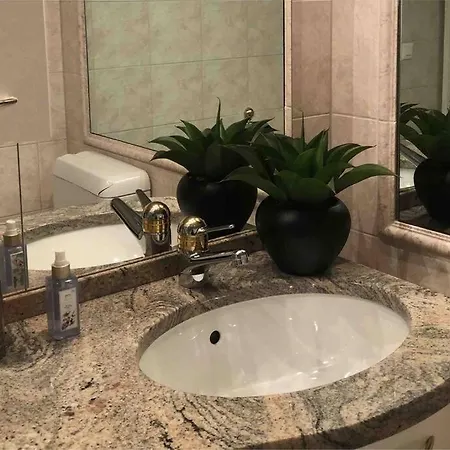 Charmjl, Haus Granit, 6 Personen Apartment