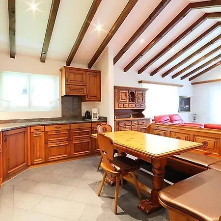 Charmjl, Haus Granit, 6 Personen * Zermatt