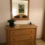 Charmjl, Haus Granit, 6 Personen * Ζερμάτ